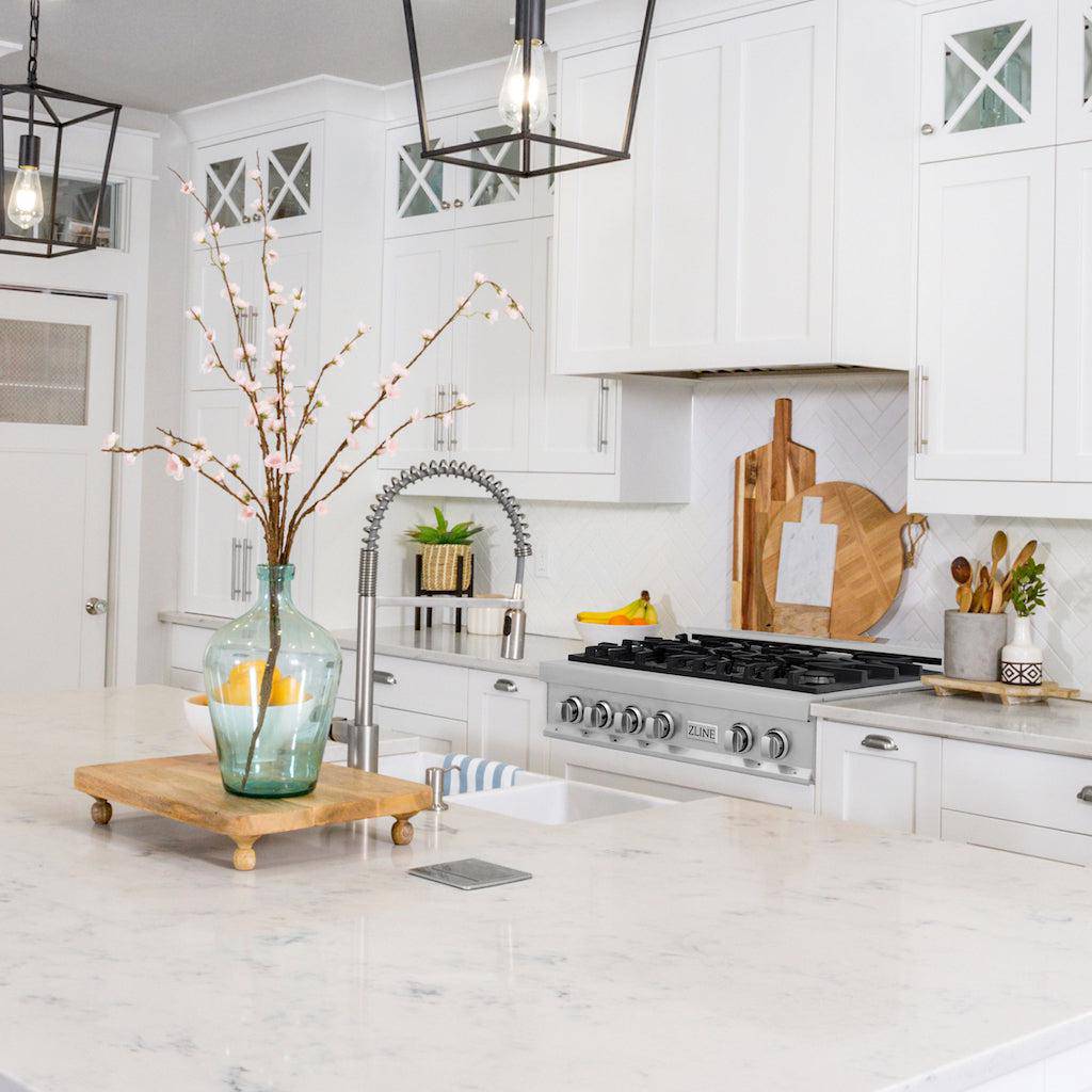ZLINE 36" Porcelain Gas Stovetop with 6 Gas Burners (RT36) - KB&A The Home Improvement Store